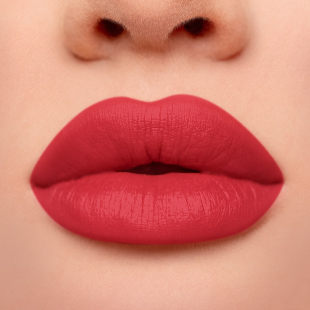 Ruj lichid theBalm Meet Matt(e) Hughes Devoted