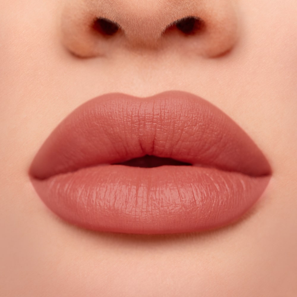 Ruj lichid theBalm Meet Matt(e) Hughes Sincere