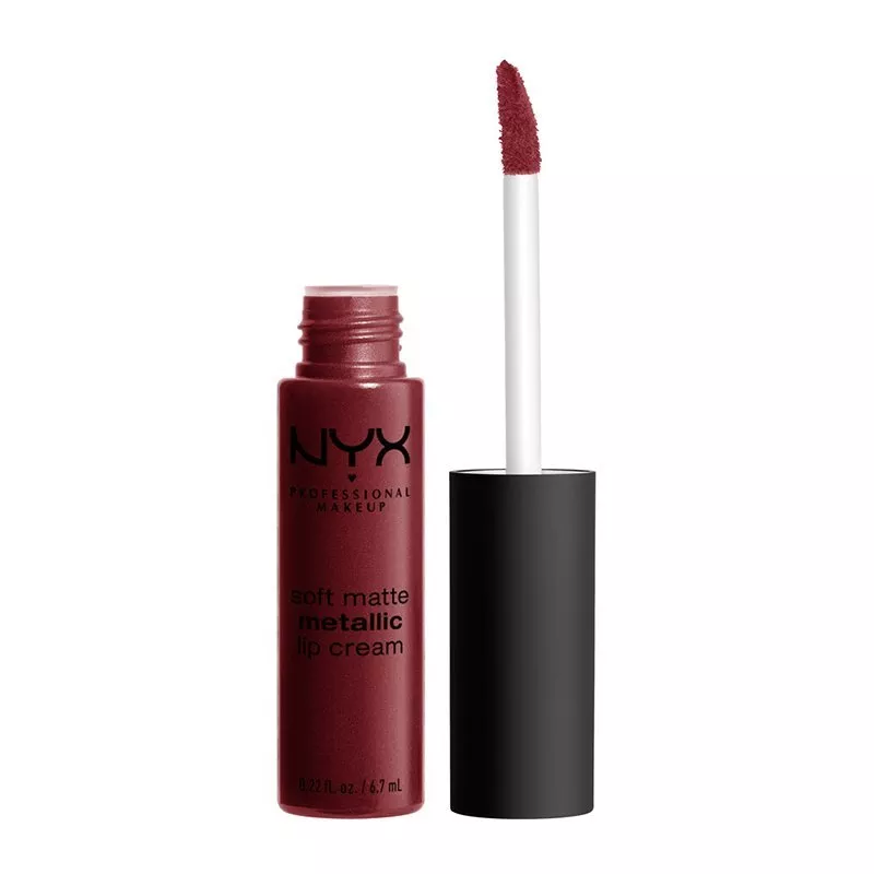 Ruj NYX Professional Makeup Soft Matte Metallic Lip Cream Budapest