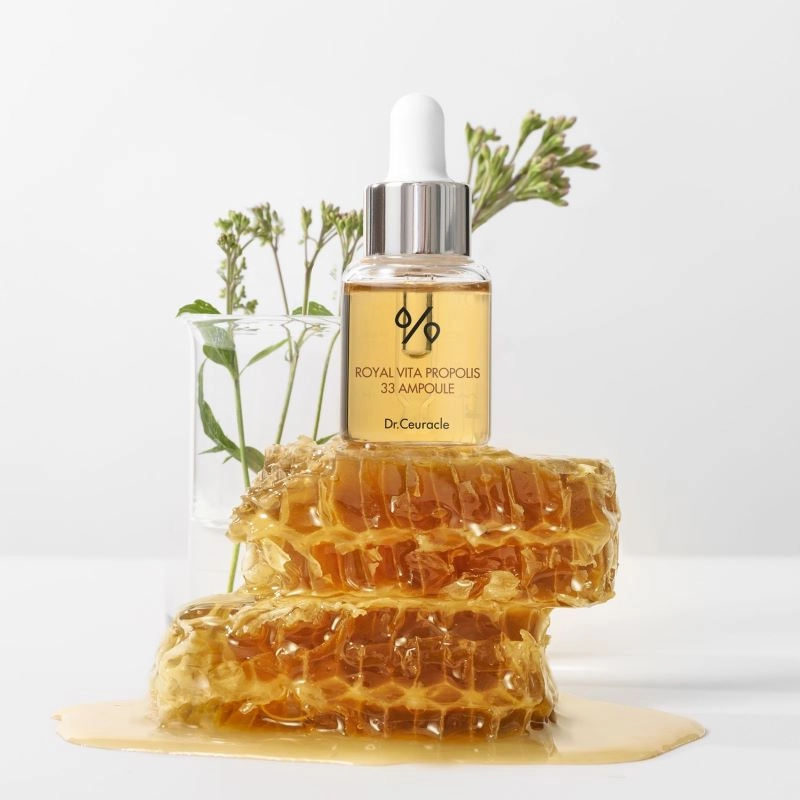 Ser Nutritiv pentru Luminozitate Dr. Ceuracle Royal Vita Propolis 33 Ampoule
