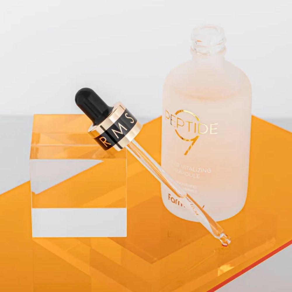 Ser Revitalizant cu Peptide Farmstay Super Vitalizing Ampoule