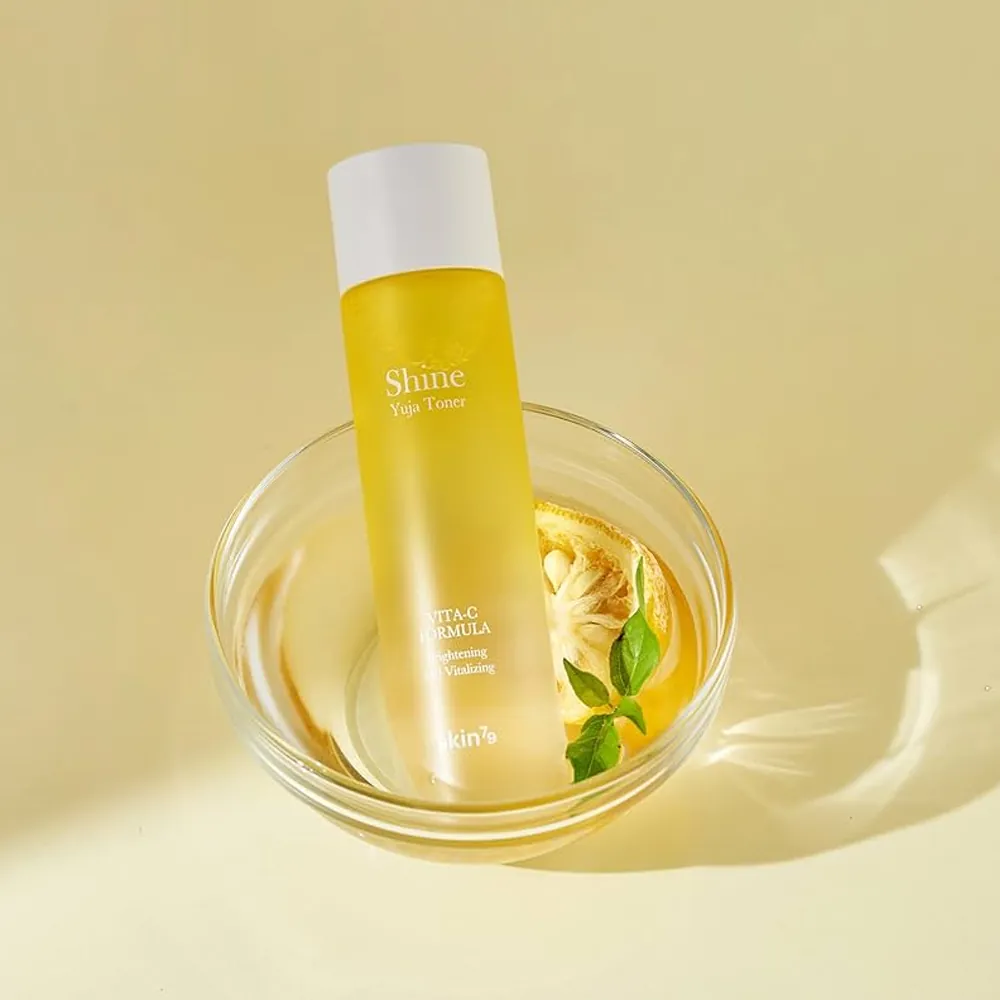 Lotiune tonica Iluminatoare skin79 Shine Yuja Toner
