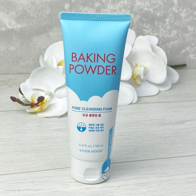Spuma pentru Curatarea Porilor Etude House Baking Powder Pore Cleansing Foam
