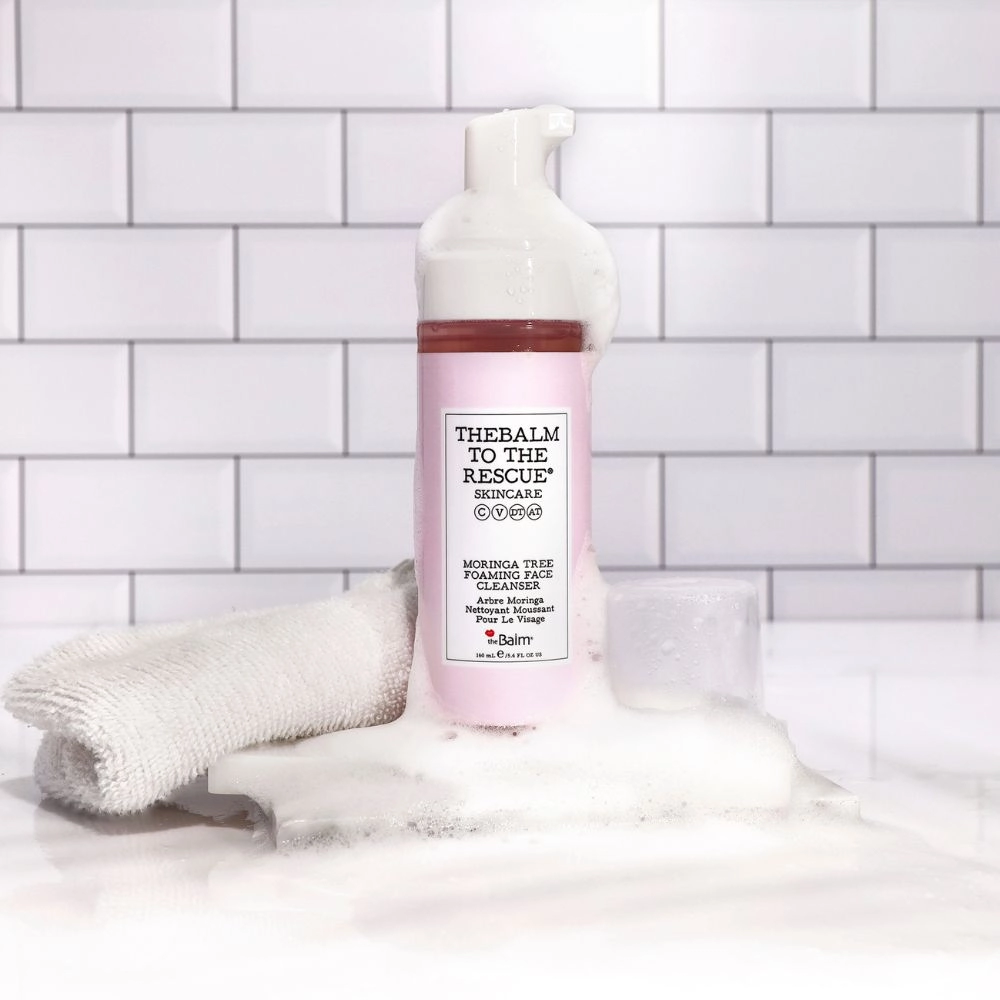 Spuma de curatare theBalm To The Rescue Moringa Tree Foaming Face Cleanser