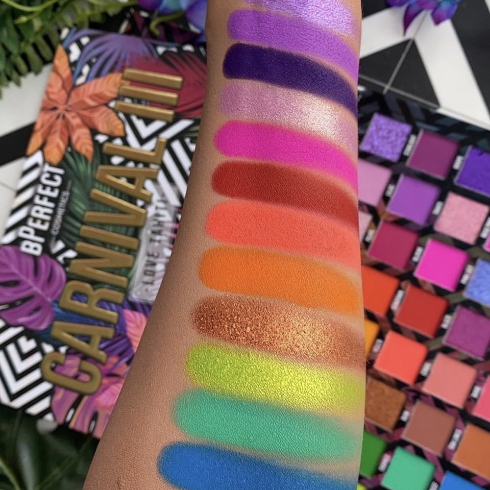 Paleta de Farduri BPerfect X Stacey Marie Carnival III Love Tahiti Palette