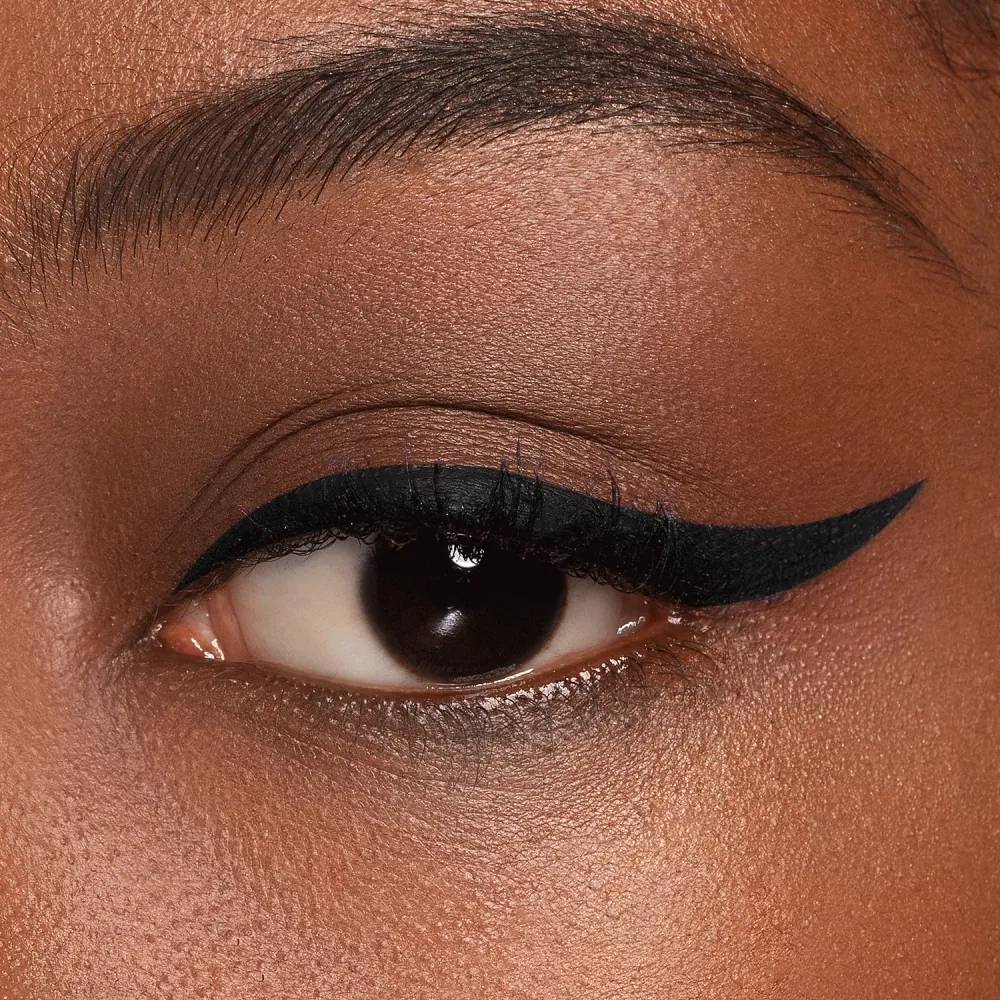Contur Ochi Milani Stay Put Matte Liquid Eyeliner Waterproof Black